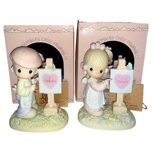 ENESCO PRECIOUS MOMENTS COLLECTORS CLUB Loving you dear Valentine Figurine